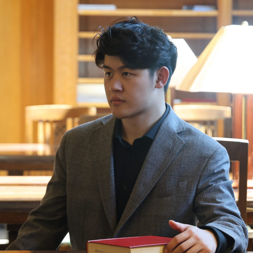 Licheng Zhao, University of Rochester